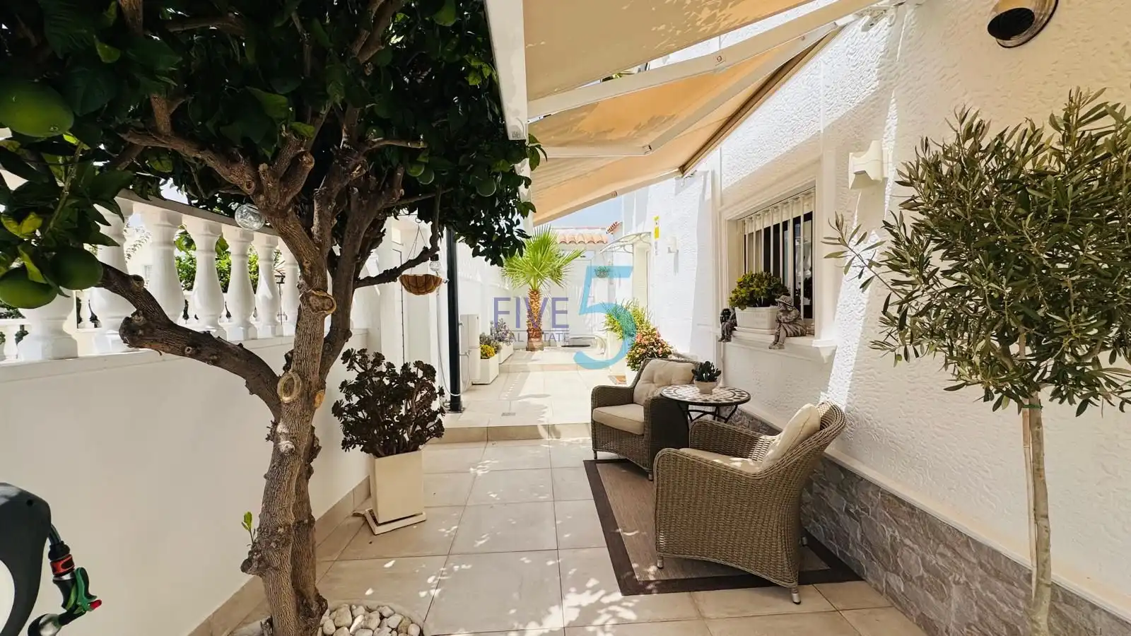 Reihenhaus mit Terrasse zum Verkauf in Playa de los Locos, imagen 33