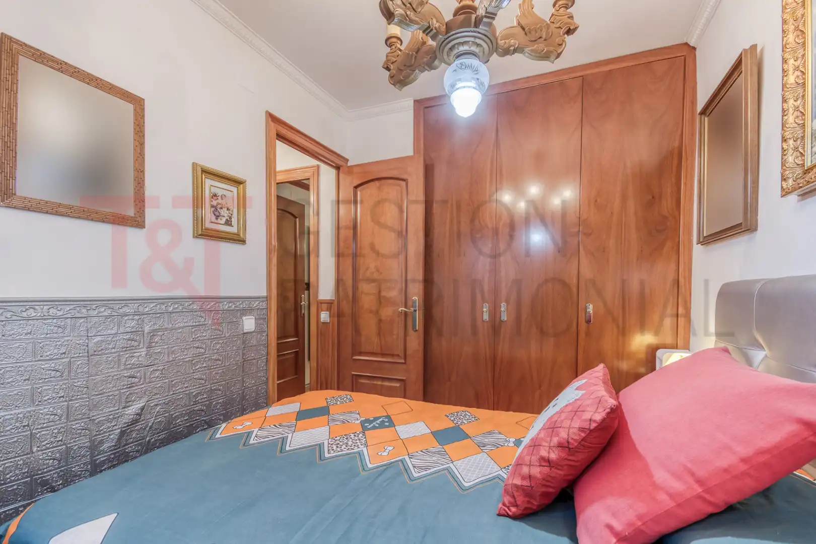 Habitación de Piso en venta en Sant Feliu de Codines con Calefacción, Terraza y Horno