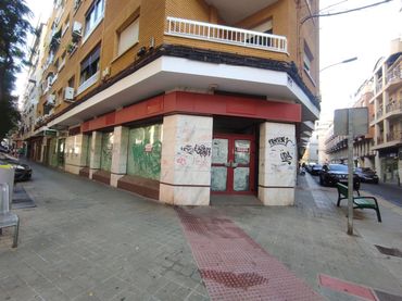 Local comercial en venda a Calle Morería