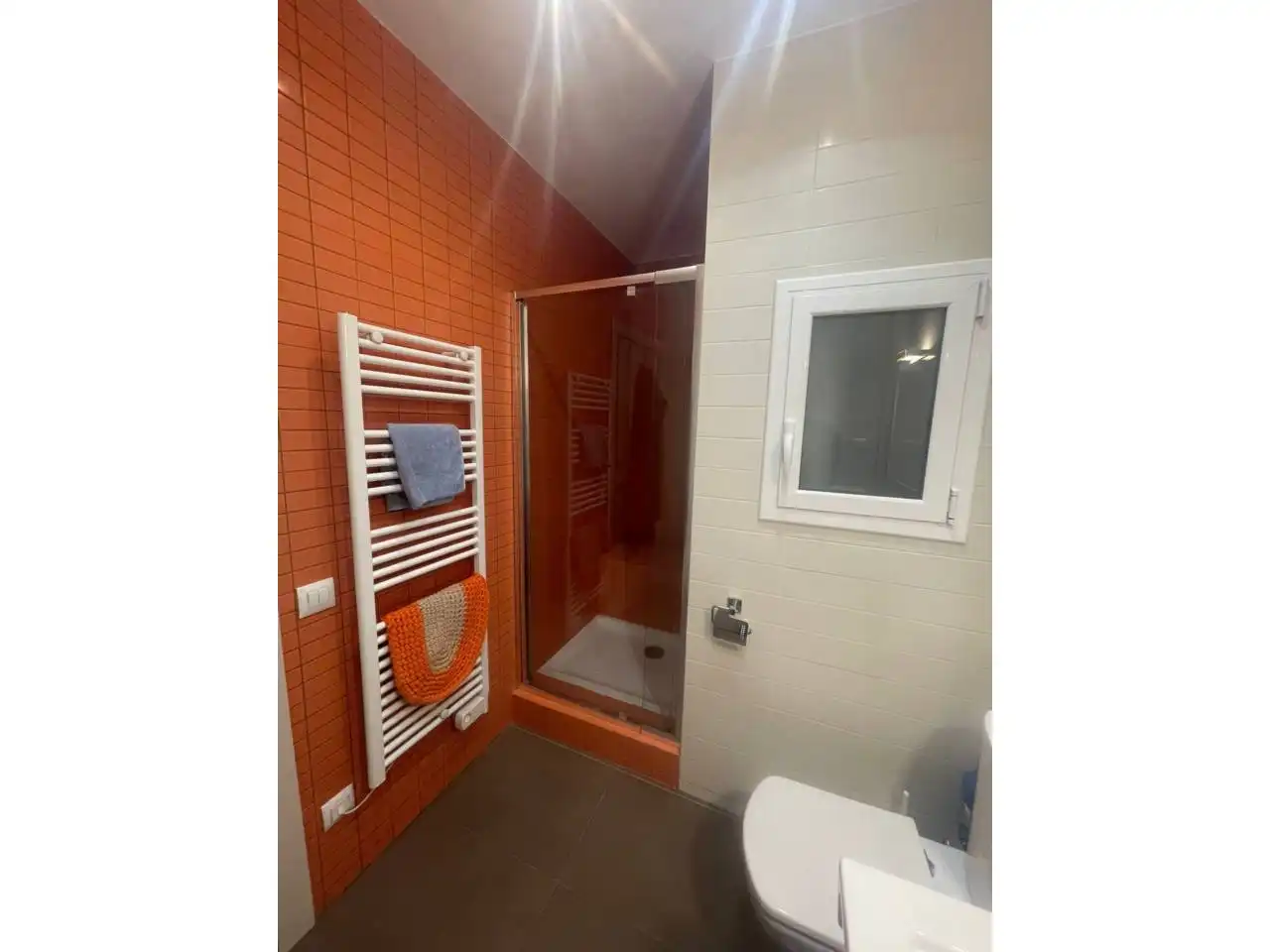 Bathroom of Flat for sale in Sabadell  with Air Conditioner, Heating and Parquet flooring