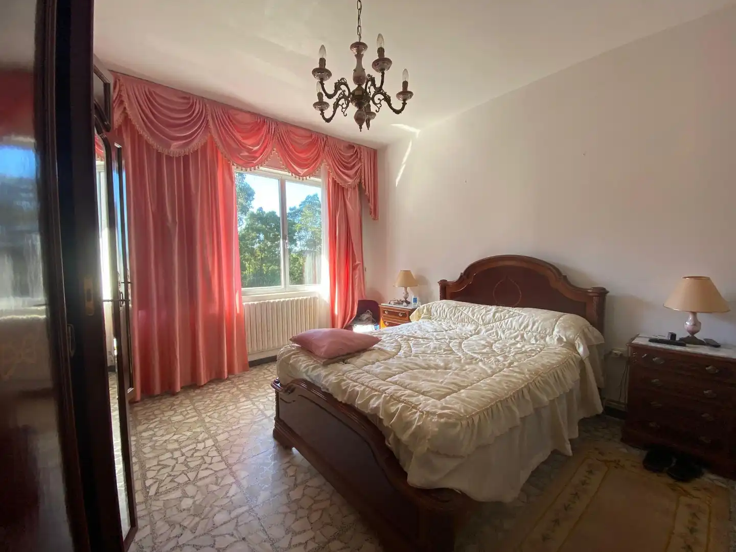 Dormitori de Casa o xalet en venda en Cee amb Terrassa