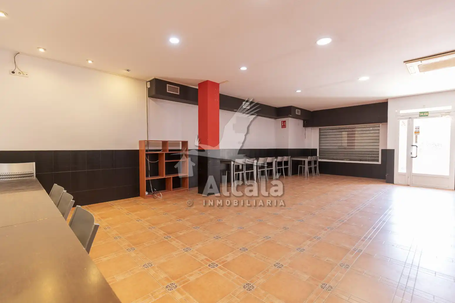 Local en venta en Alcalá de Henares
