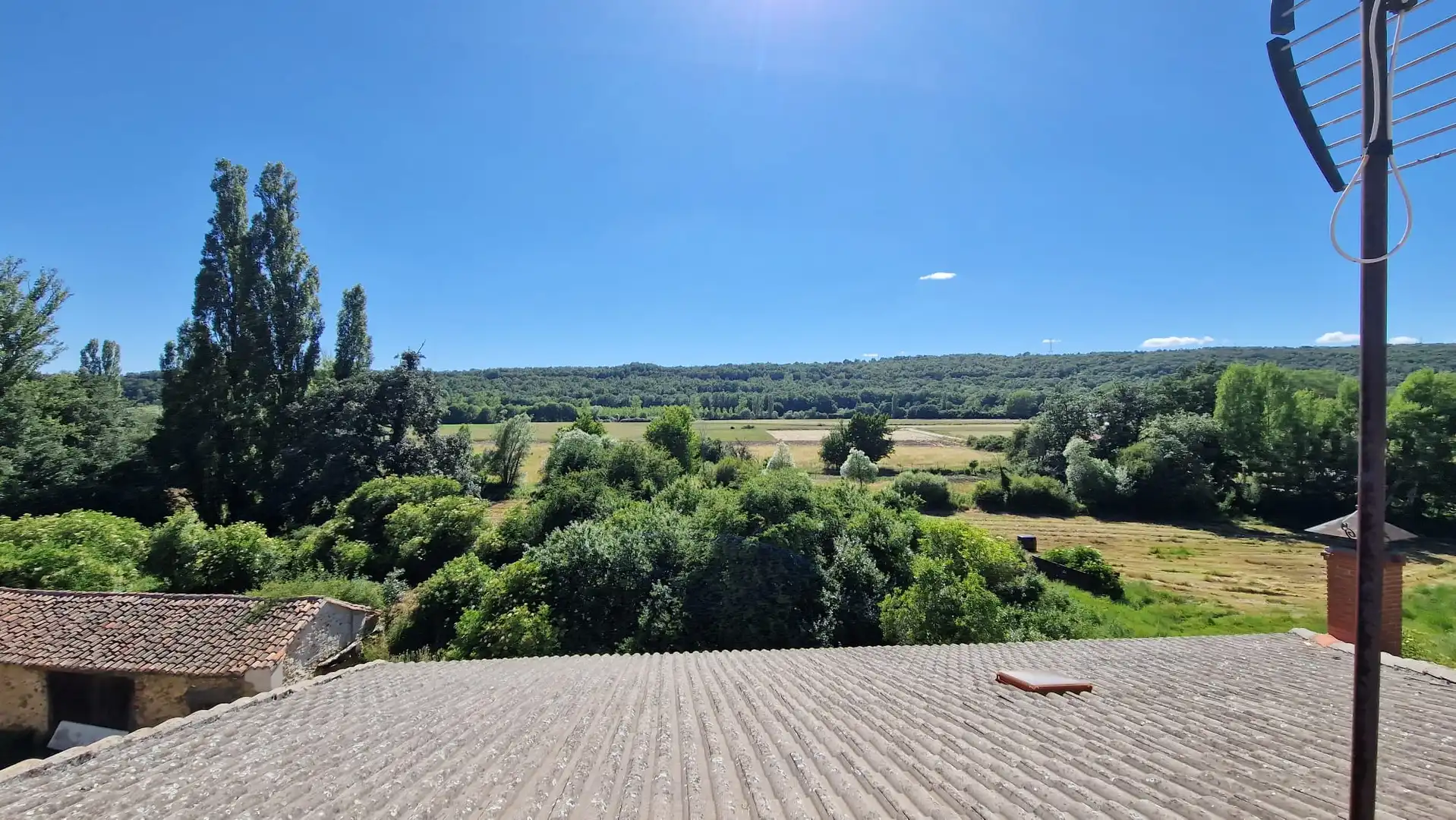 Casa o chalet en venta en Mantinos con Calefacción, Parquet y Terraza
