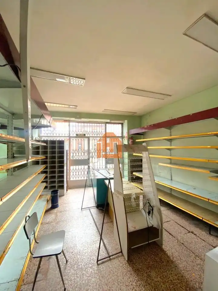 Casa o chalet en venta en La Robla  con Calefacción y Amueblado