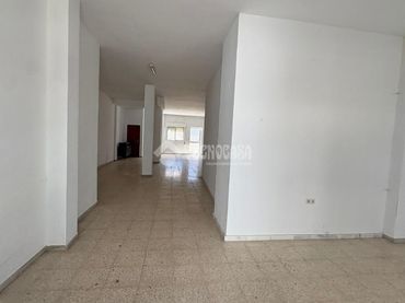 Gewerbefläche zur Miete in Trigueros