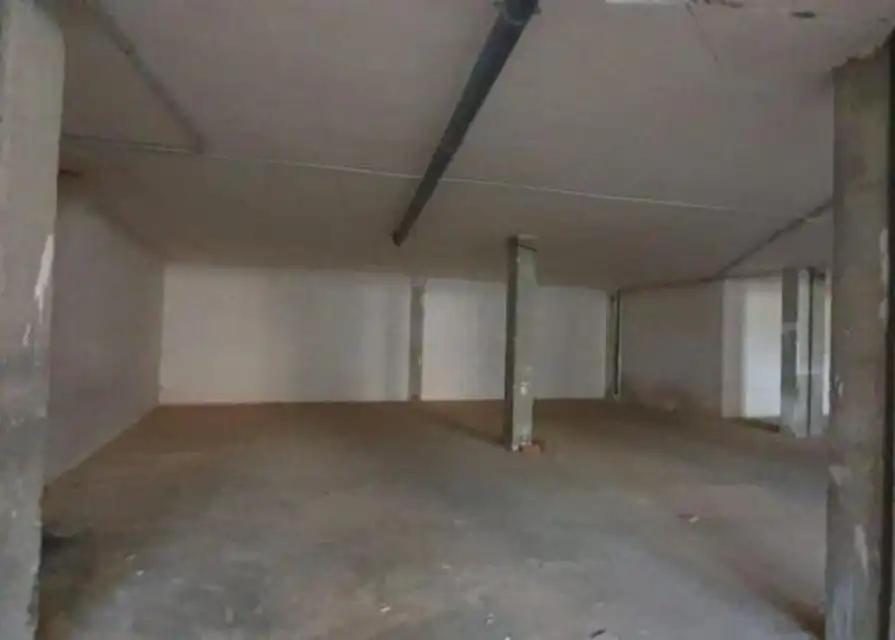 Business premises for sale in C/ De les Hortes, imagen 2