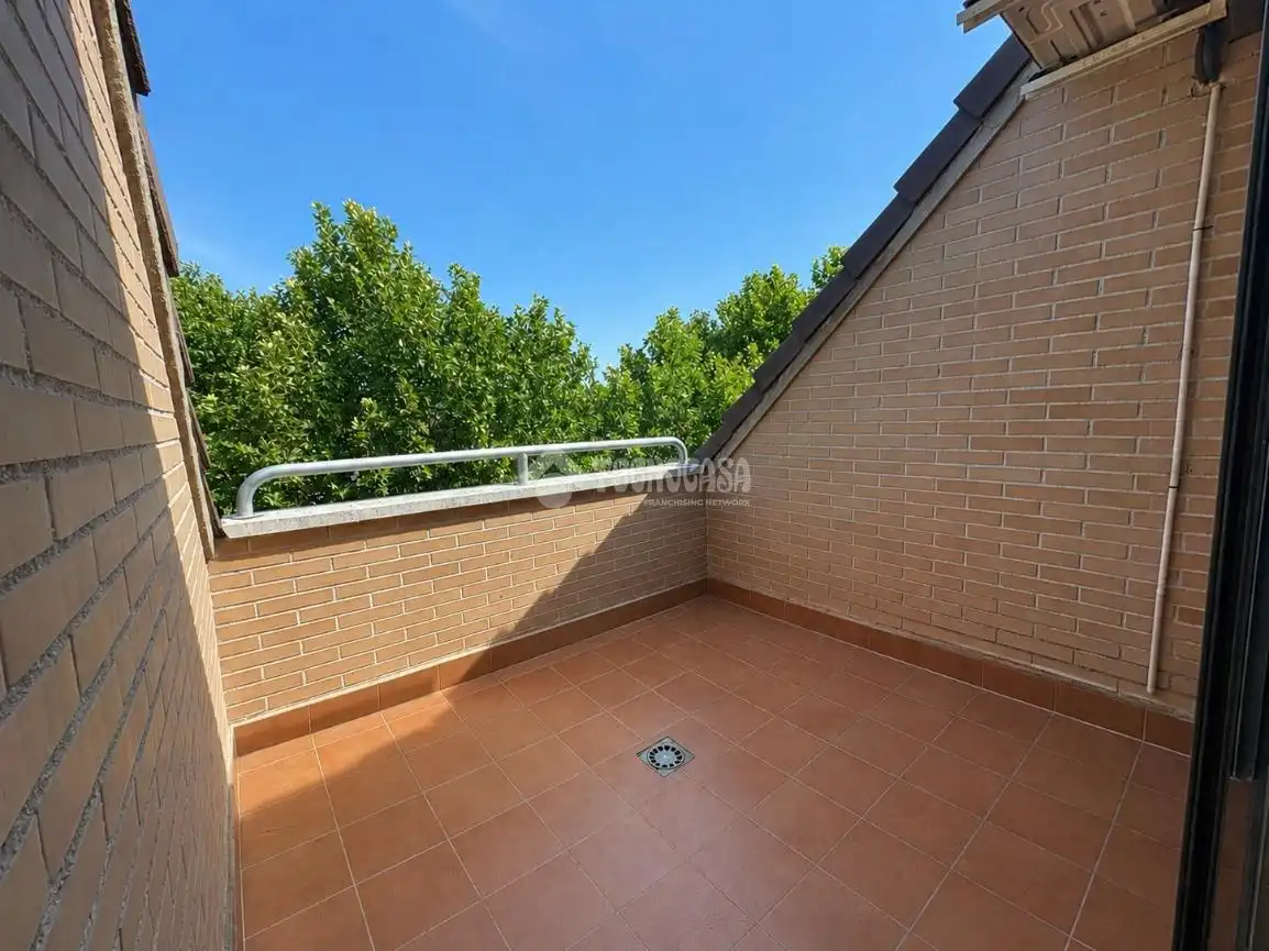 Balcony of Flat for sale in Boadilla del Monte  with Terrace, Storage room and Community pool