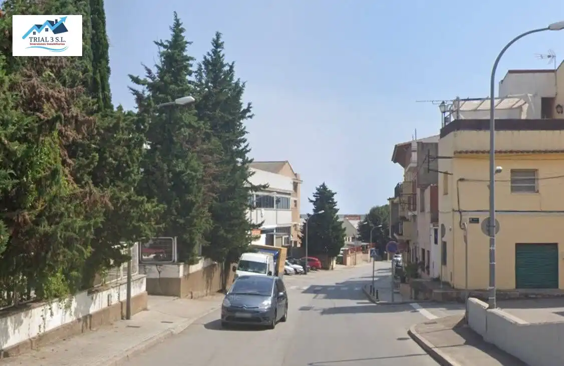 Local comercial en venda a de Targa