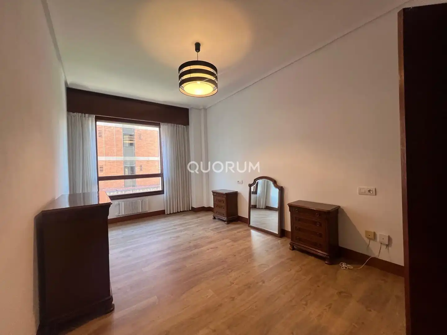 Bedroom of Flat for rent in Indautxu