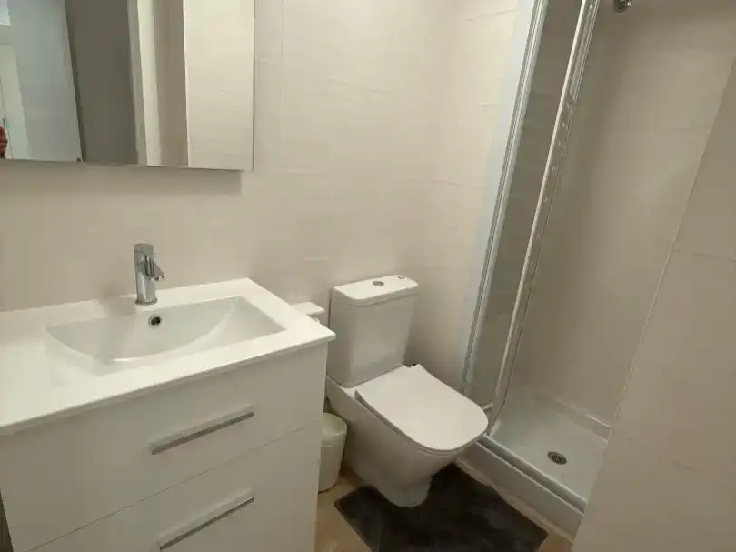 Badezimmer von Wohnung zur Miete in Alboraya mit Klimaanlage