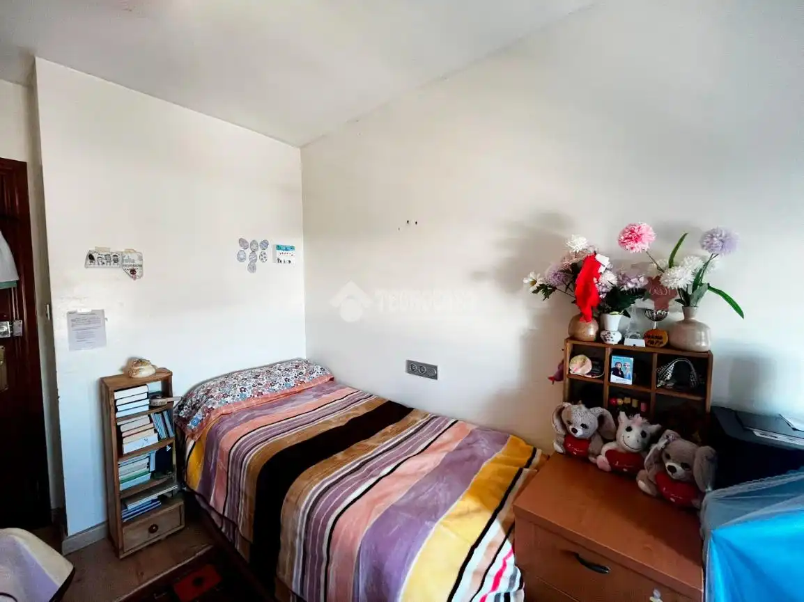 Habitación de Piso en venta en Utebo con Calefacción, Parquet y Terraza