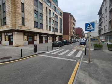 Nave industrielle à vendre à Torrelavega - CL GARCILASO VEGA 14