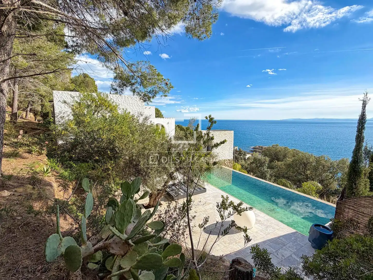 Terrassa de Casa o xalet en venda en Roses amb Aire condicionat, Calefacció i Jardí privat