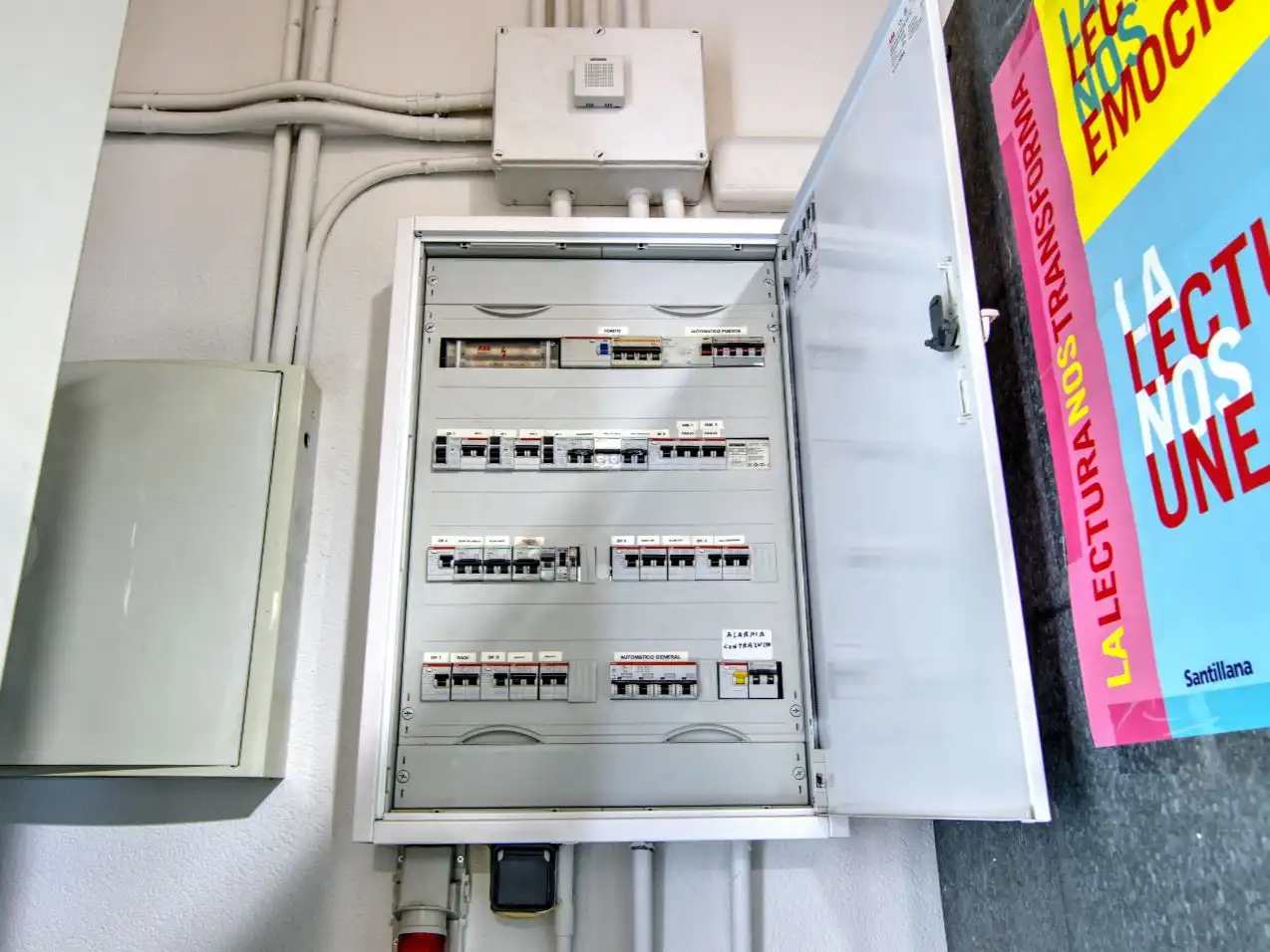 Local en venta en Alicante / Alacant con Aire acondicionado, Amueblado y Internet