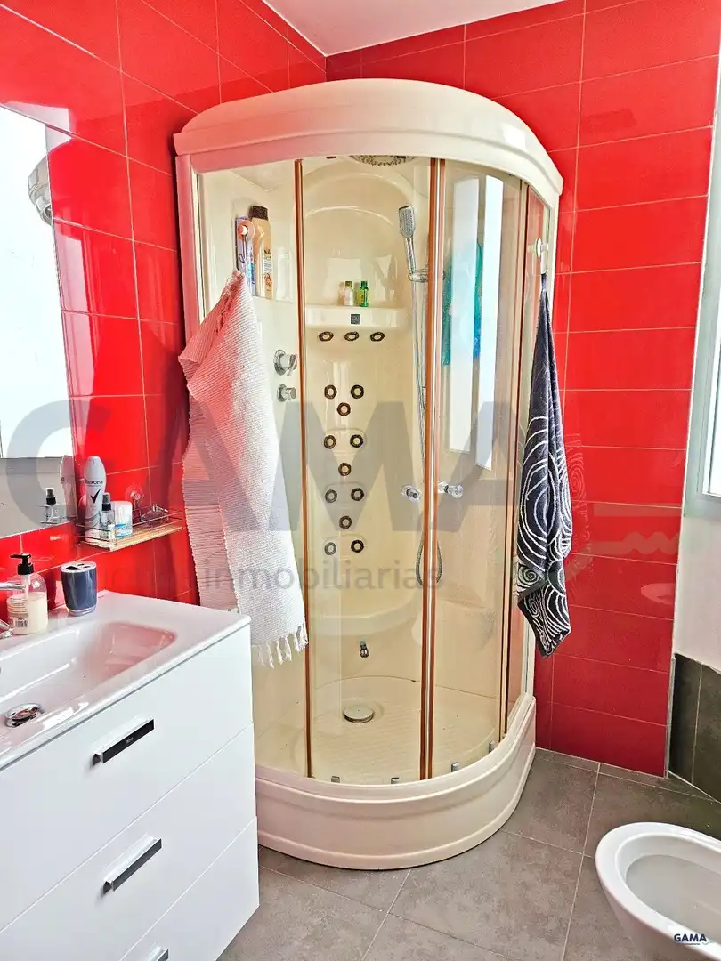 Bathroom of Houses for sale in Cullera  with Air Conditioner, Storage room and Swimming Pool