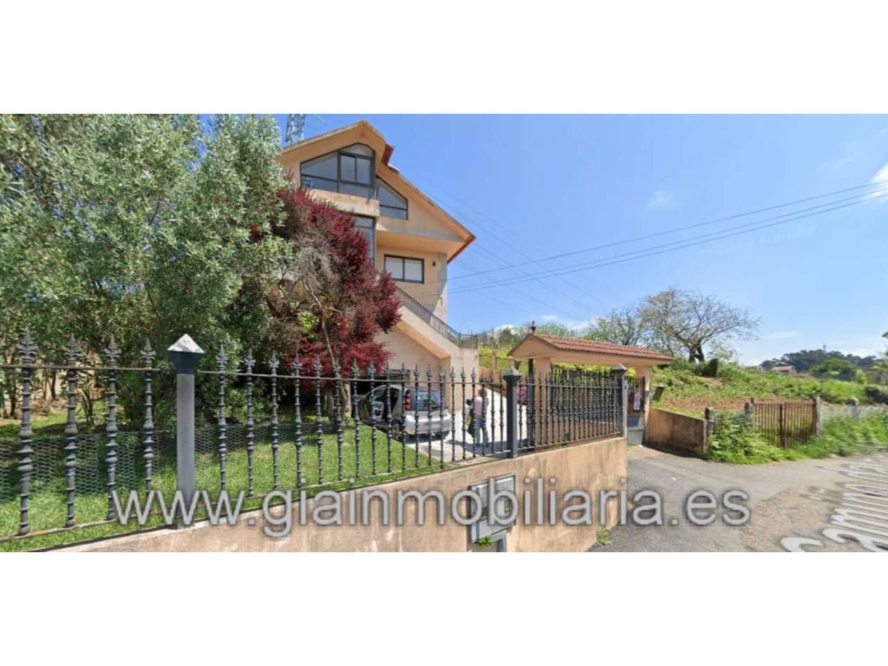 Exterior view of House or chalet for sale in Vigo   with Heating, Private garden and Parquet flooring