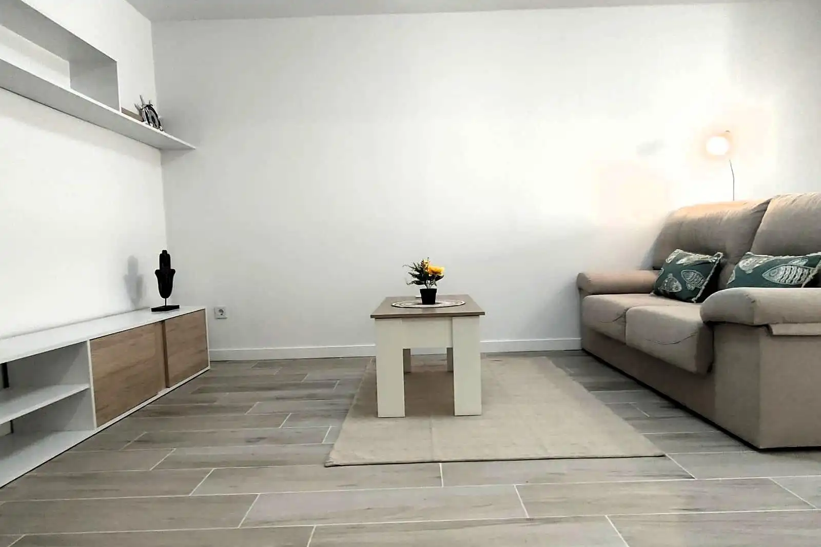 Sala d'estar de Casa adosada en venda en Torrevieja amb Aire condicionat, Calefacció i Terrassa