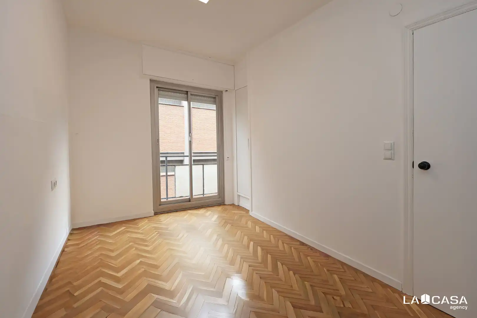 Habitación de Piso en venta en Barcelona con Balcón