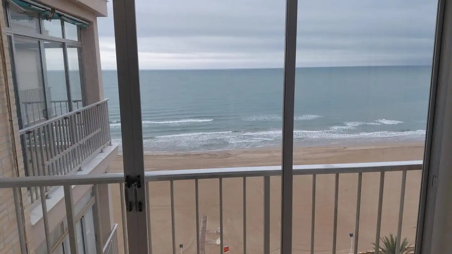 Habitación de Apartamento en venta en Cullera con Terraza y Piscina comunitaria