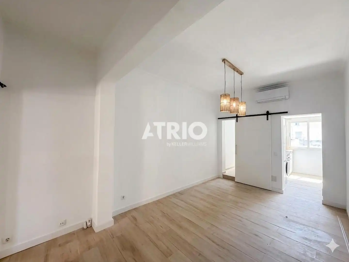 Bedroom of Flat for sale in  Palma de Mallorca  with Air Conditioner