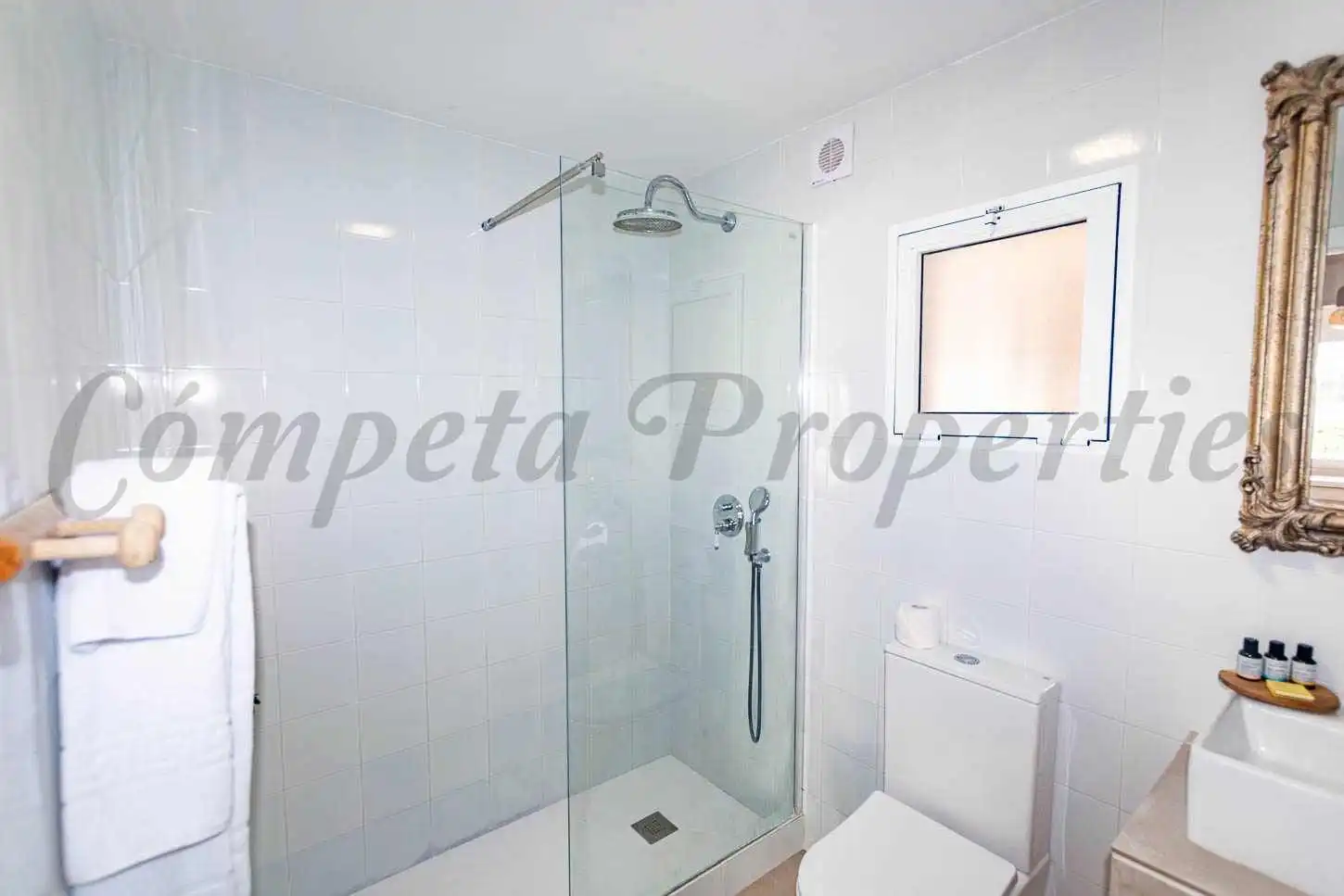 Casa amb piscina en venda a Avda Pescia - Ctra de Frigiliana, imagen 18