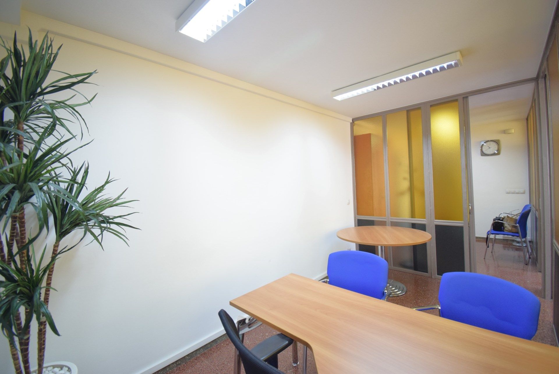 Oficina de alquiler en Girona Capital con Aire acondicionado