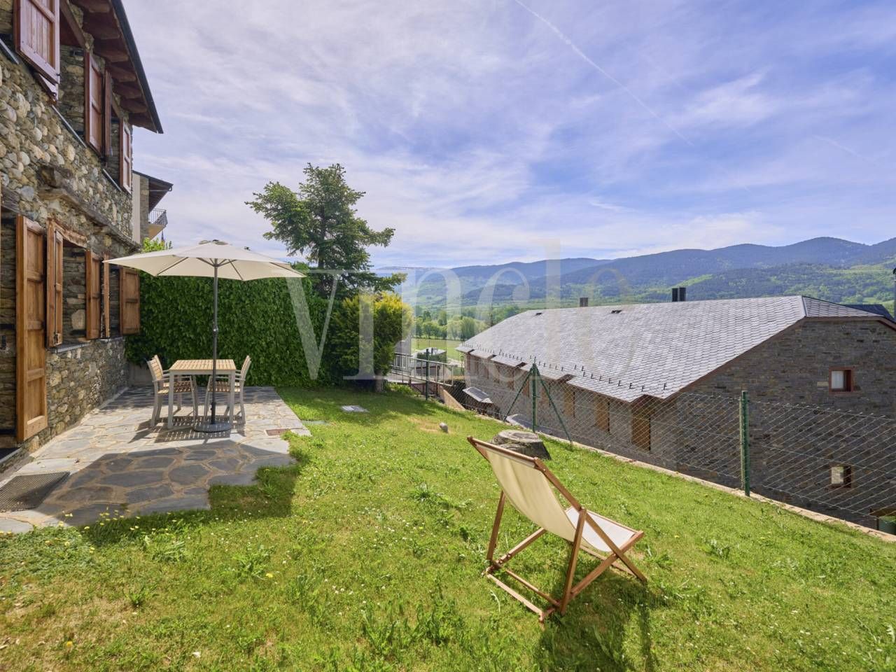 Jardí de Casa o xalet en venda en Puigcerdà amb Calefacció, Jardí privat i Parquet