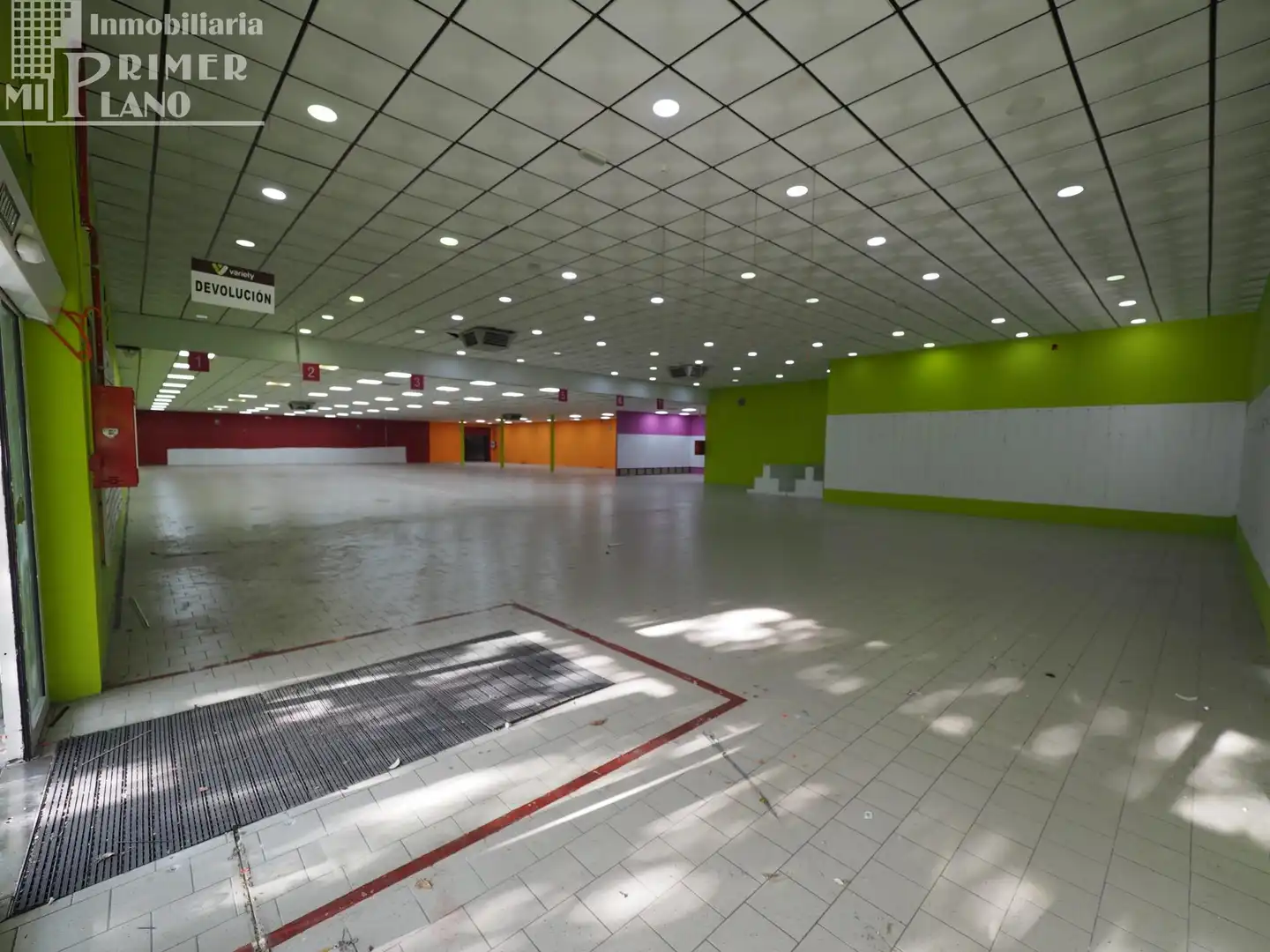 Local comercial de lloguer a Tomelloso, imagen 2