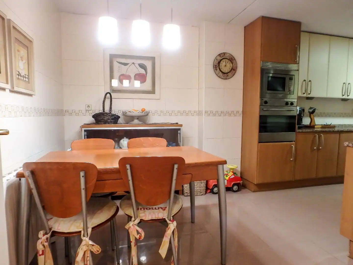Kitchen of Ground floor for rent in Madrid  with Air Conditioner, Heating and Private garden