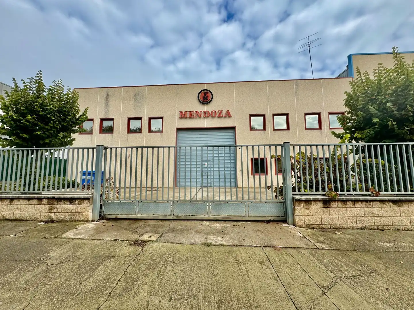 Nave industrielle à vendre à canigo, imagen 3