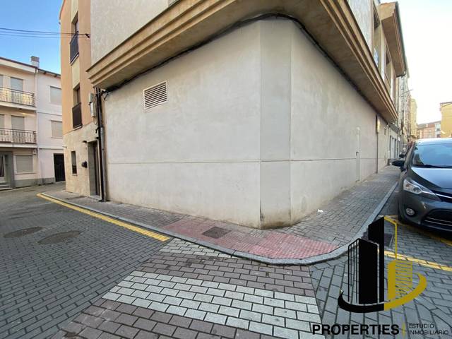 Local comercial en Alquiler en Guijuelo