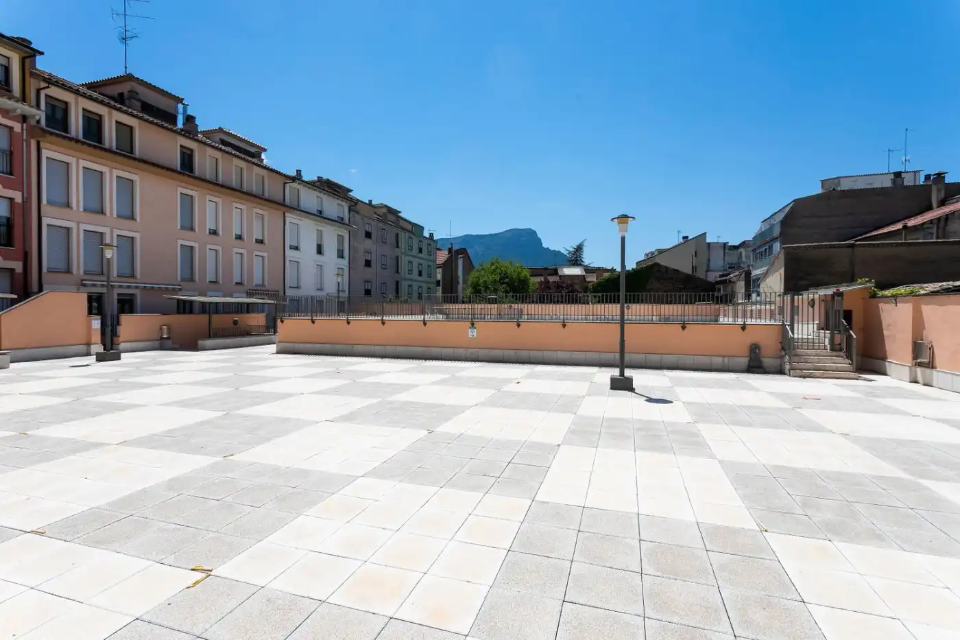 Terrace of Flat for sale in Jaca  with Heating, Parquet flooring and Terrace
