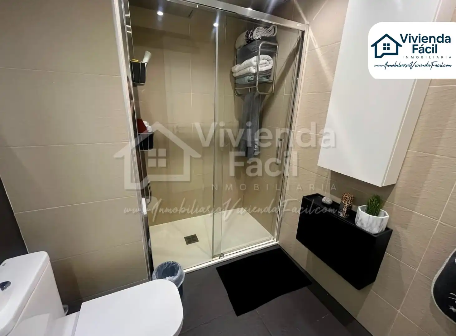 Baño de Piso en venta en Rivas-Vaciamadrid con Aire acondicionado, Calefacción y Jardín privado