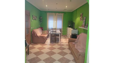 Foto 5 de Casa o xalet en venda a Calle Pozillo, 9, La Puebla de Almoradiel, Toledo