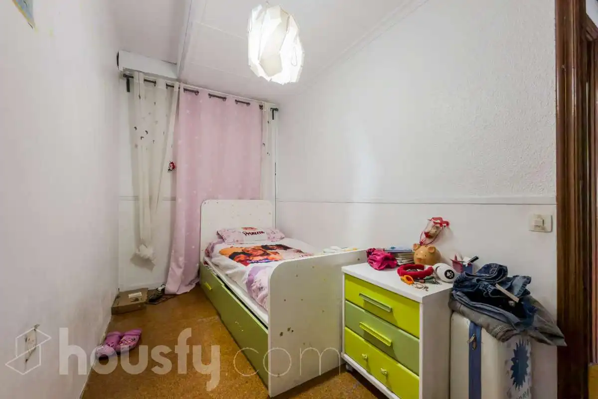 Schlafzimmer von Wohnung zum Verkauf in Barcelona