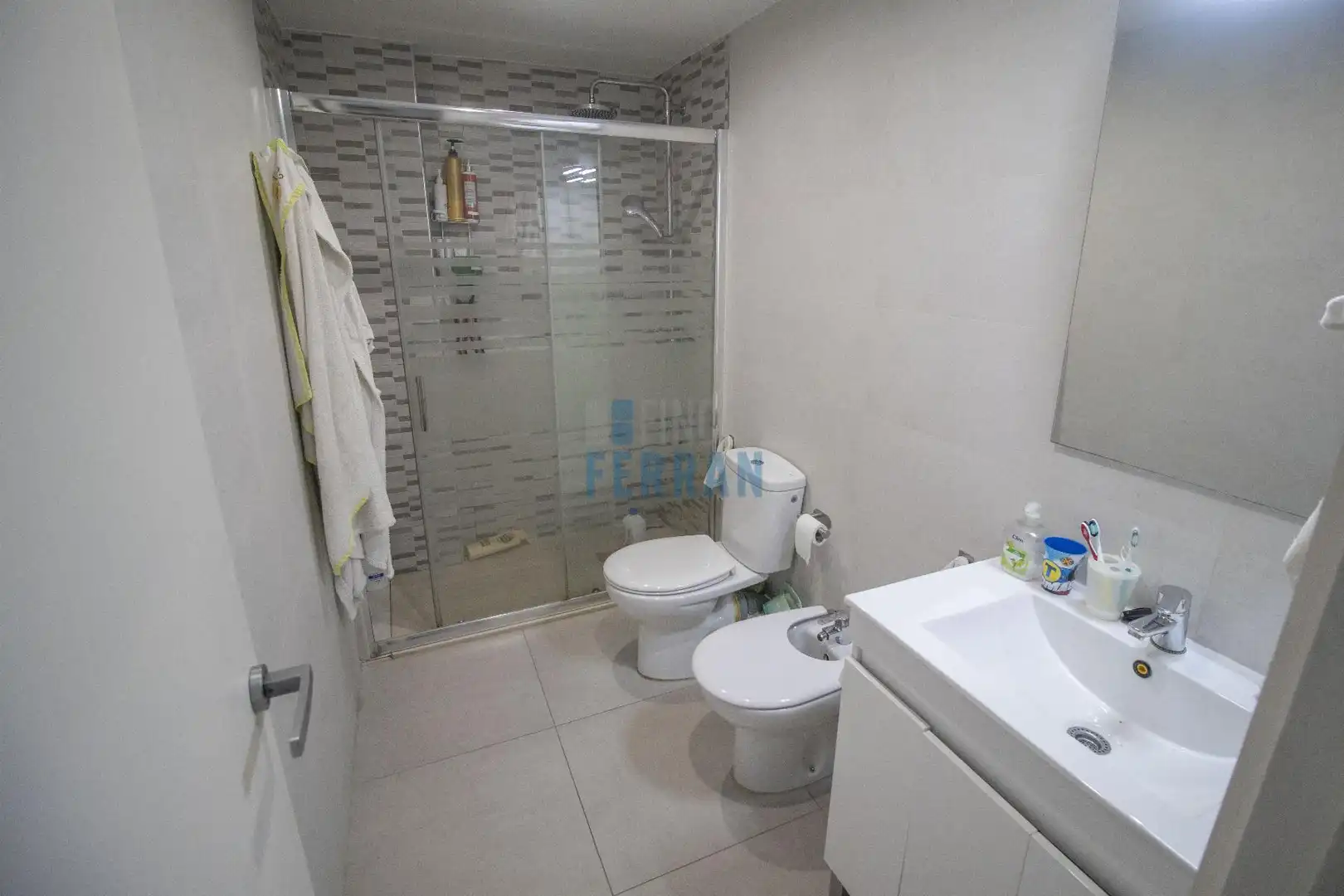 Bathroom of Apartments for sale in El Vendrell  with Air Conditioner, Terrace and Furnished