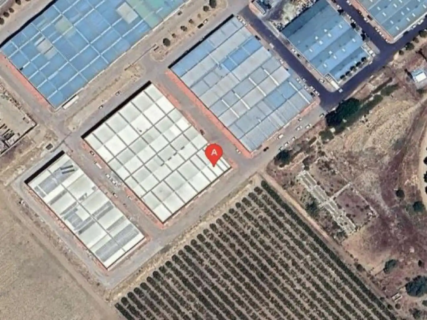 Nau industrial en venda en Burguillos
