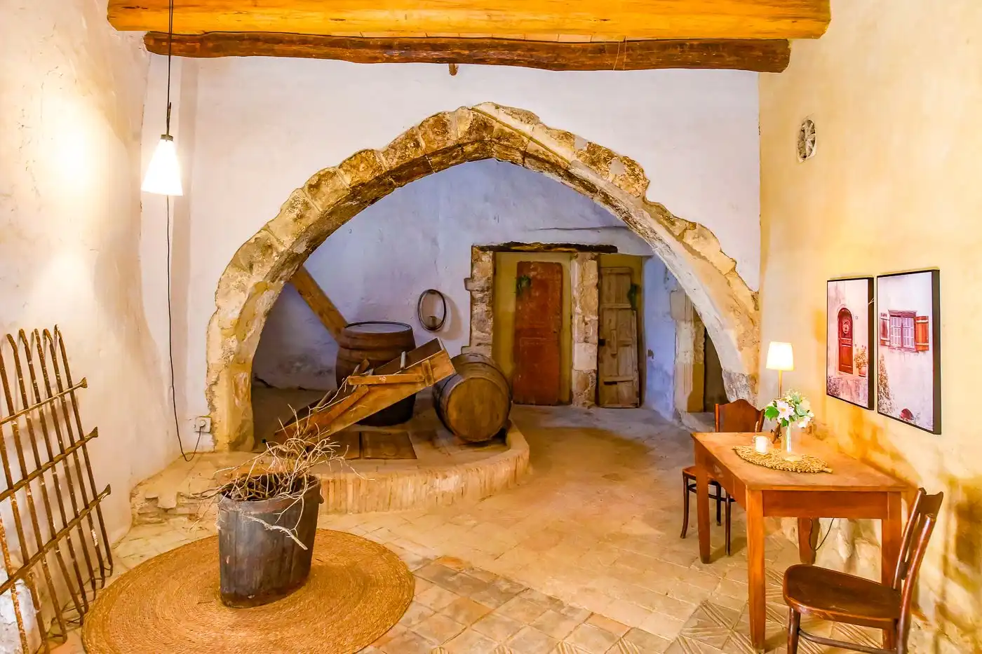 Country homes for sale in Albinyana