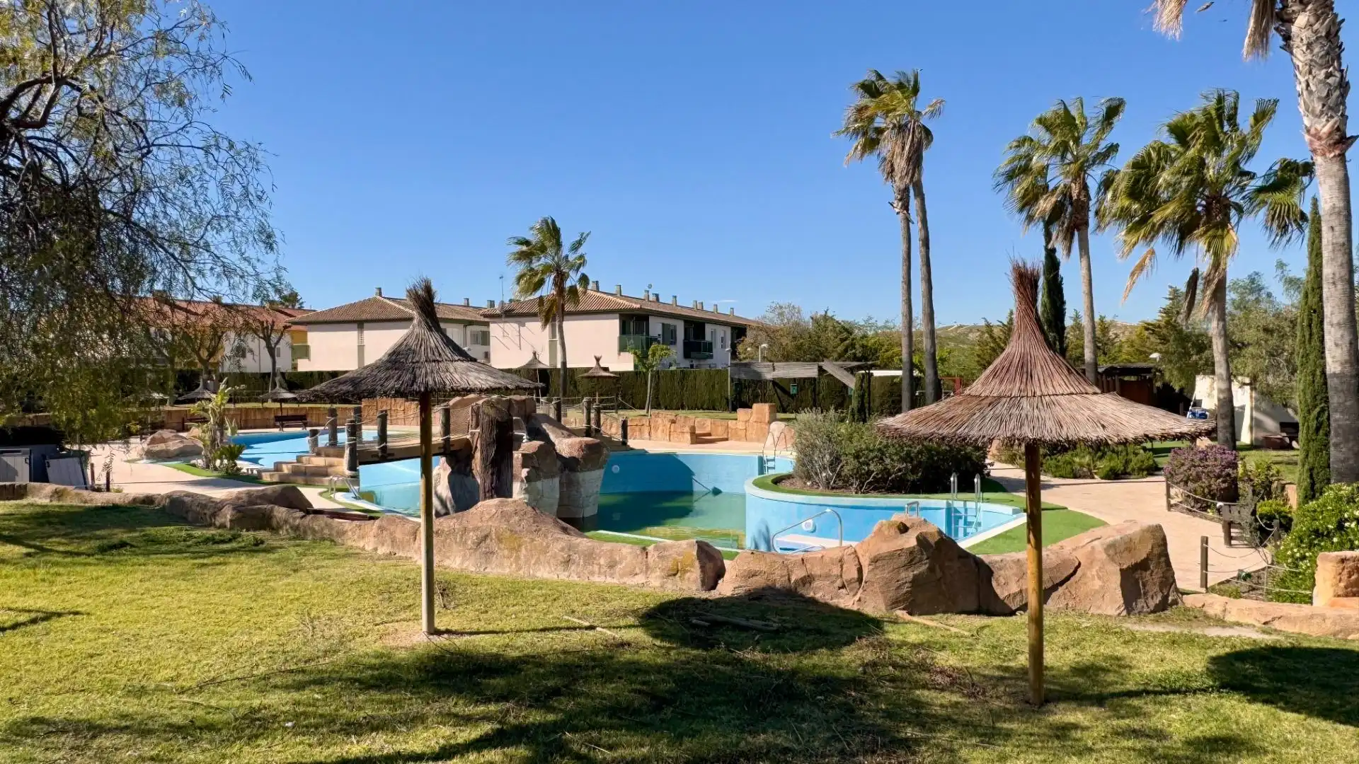 Schwimmbecken von Wohnung zur Miete in Molina de Segura mit Klimaanlage, Abstellraum und Balkon