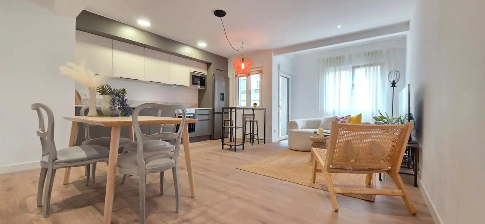 Cocina de Piso en venta en Valladolid con Calefacción y Balcón