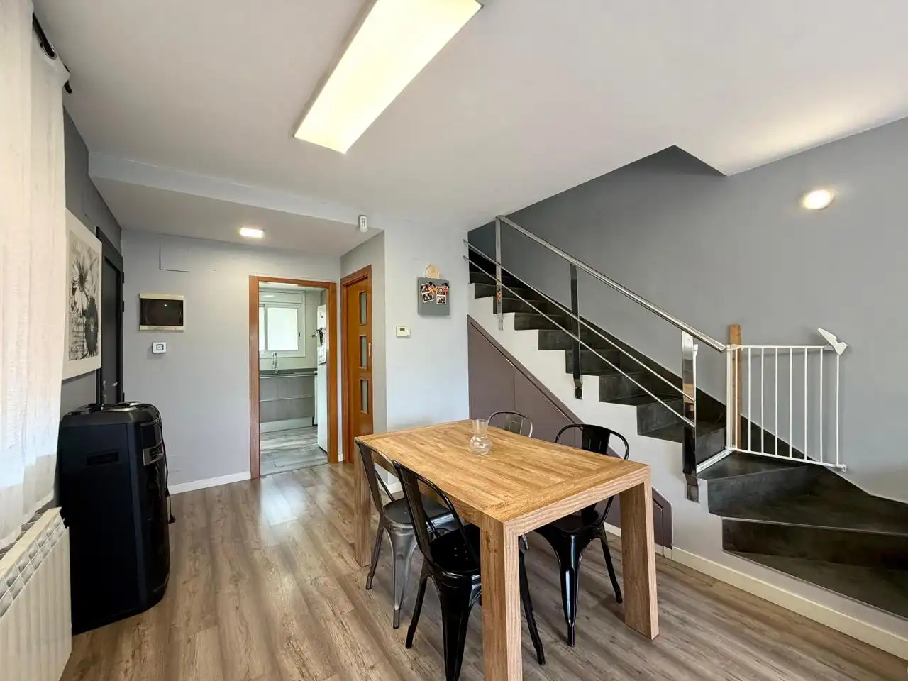 Casa adosada en venta en Montcada i Reixac con Aire acondicionado, Calefacción y Jardín privado