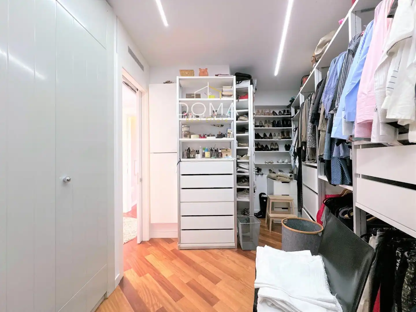 Habitación de Casa o chalet en venta en Barcelona con Aire acondicionado, Calefacción y Jardín privado
