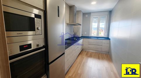 Foto 5 de Piso de alquiler en San Julian, Alameda, Cuenca Capital