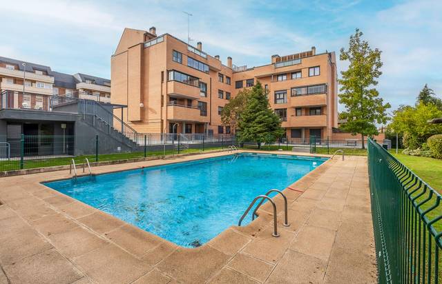 Piso en Alquiler en Golf - El Carralero