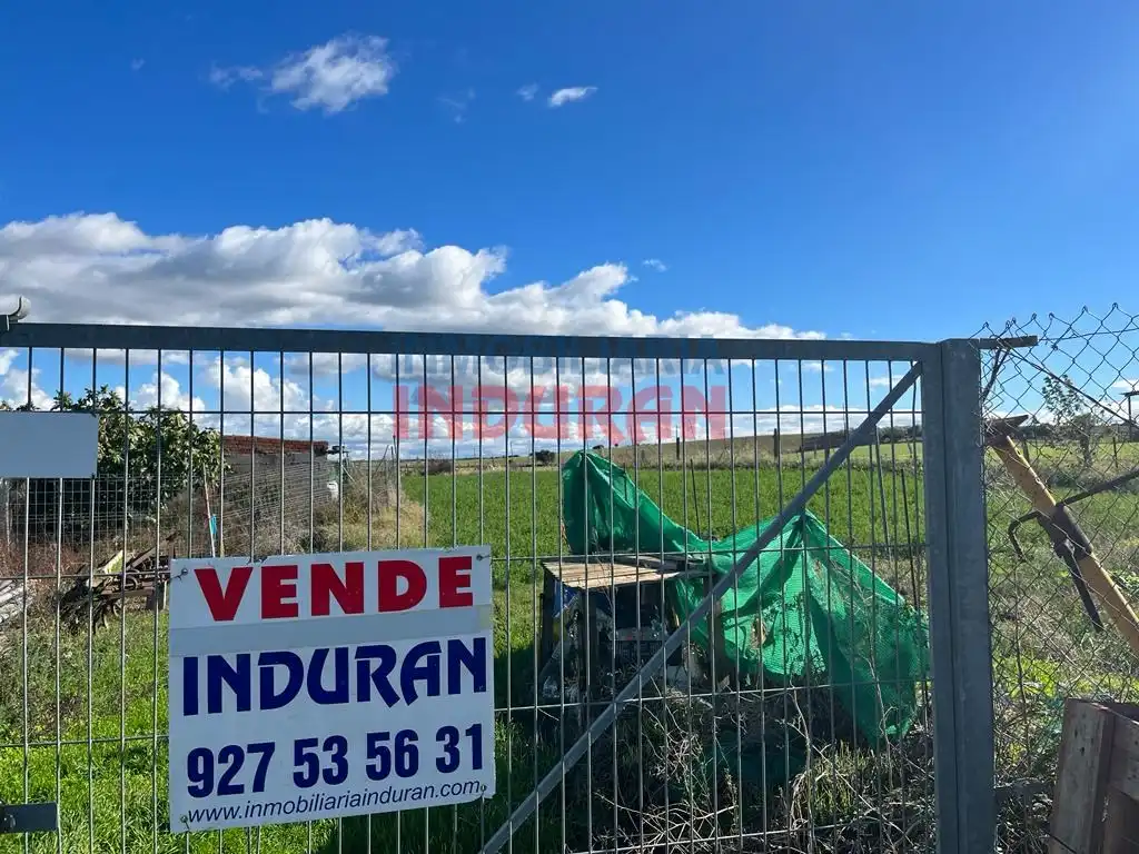Casa rústica en venda a Peraleda de la Mata