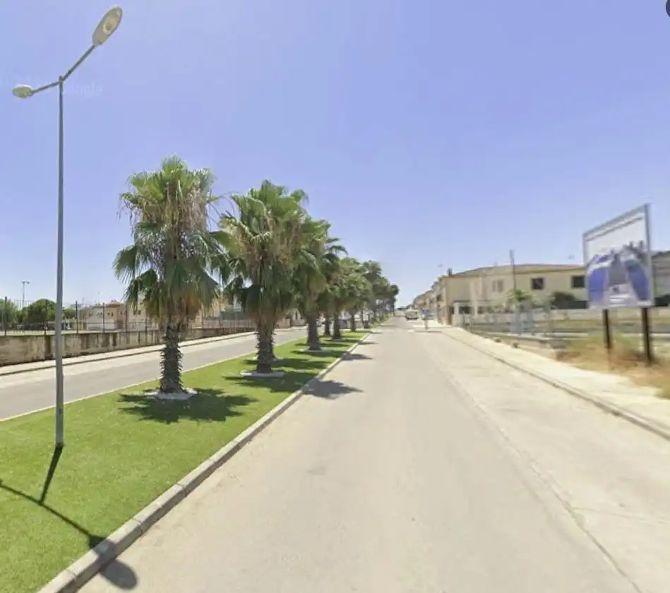 House for sale in Avenida PEPE LUNA
