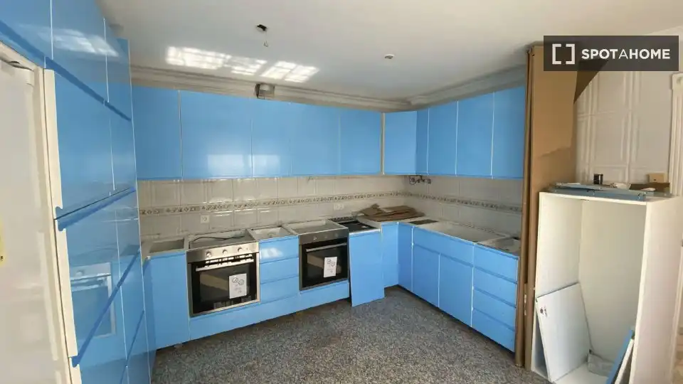 Cocina de Piso de alquiler en Málaga con Aire acondicionado, Calefacción y Amueblado