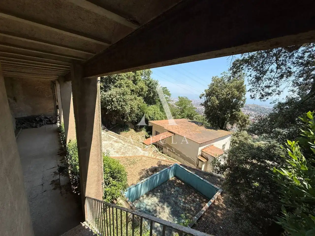 Terrassa de Casa o xalet en venda en Sant Cugat del Vallès amb Jardí privat i Piscina
