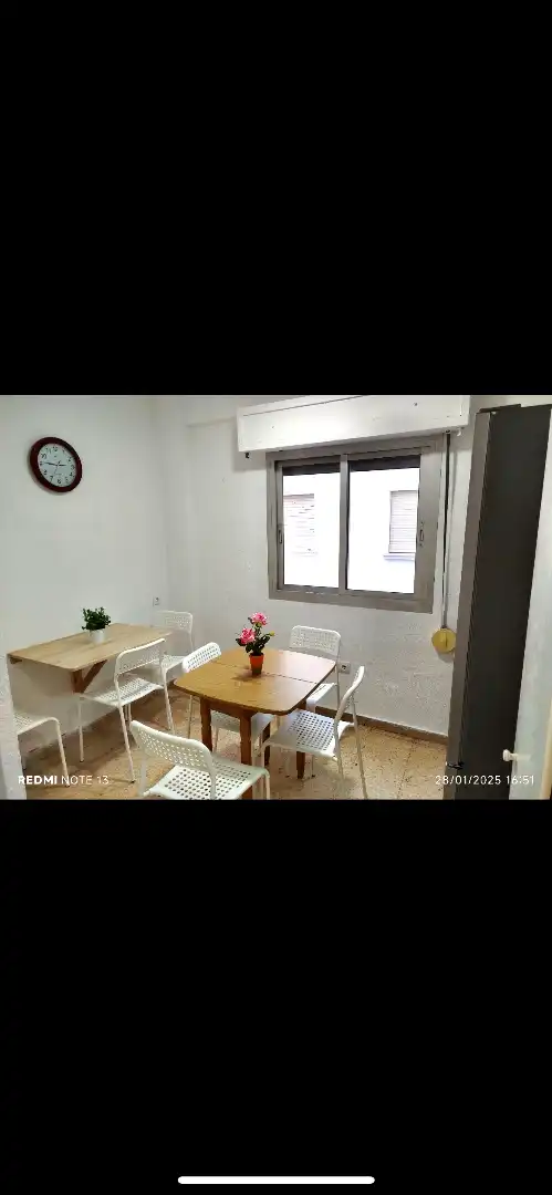 Esszimmer von Wohnung zur untervermieten in Valencia mit Klimaanlage, Heizung und Möbliert