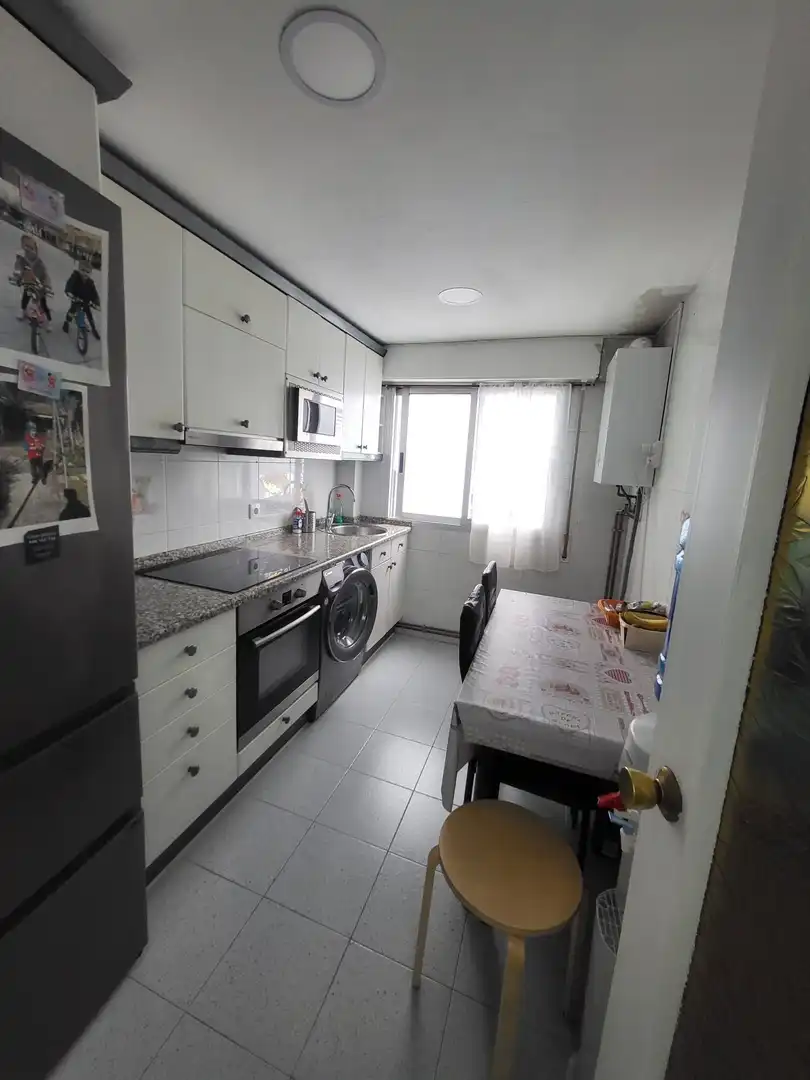 Kitchen of Flat for sale in Zaragoza  with Air Conditioner, Heating and Terrace